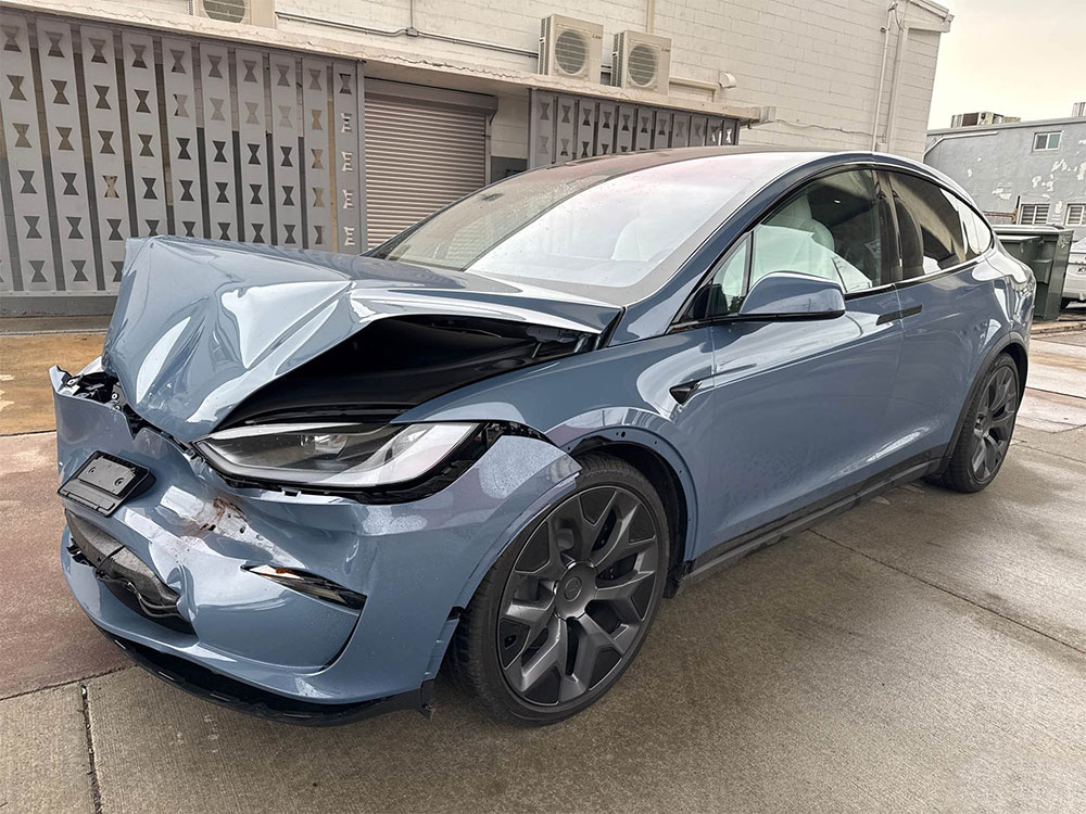 K.W. Auto Body Honolulu Tesla Collision